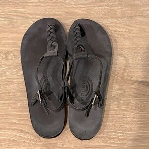 Rainbow Sandals T Street Single Layer Center Braid Ankle Strap • Black • 7.5